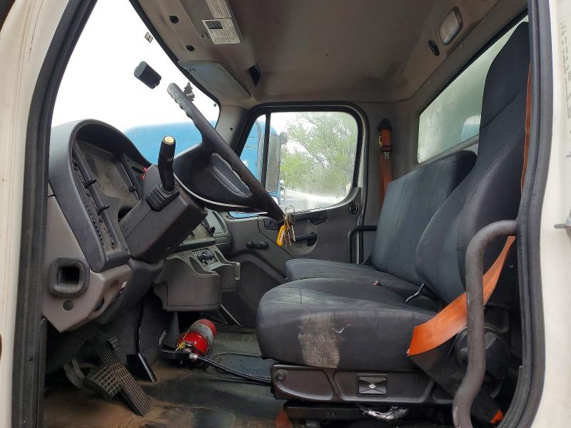 2020 Freightliner All other VIN 3ALACWFC6LDLY3197 COPART salvage auction — MINOR DENT/SCRATCHES, CT, sold $13,600 on 2026-07-28 (photo 7)