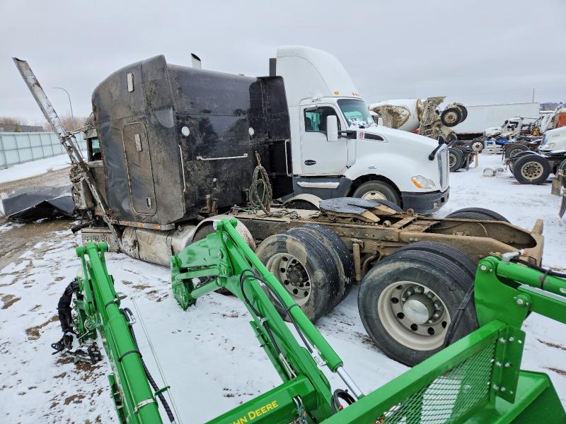 2006 Peterbilt All other VIN 1XP5DB9X16N632375 COPART salvage auction — FRONT END, MN - CERT OF TITLE-SALVAGE, sold $20 on 2026-07-30 (photo 3)