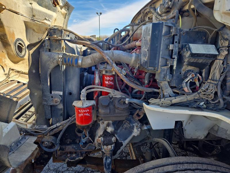 2009 Sterling truck All other VIN 2FZHCHBSX9AAK1632 COPART salvage auction — NORMAL WEAR, MI - DEALER ONLY CLEAN TITLE, sold $28,250 on 2026-07-21 (photo 7)