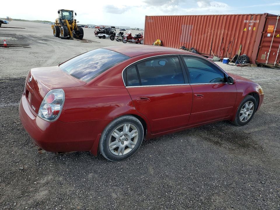 2005 Niss Altima VIN 1N4AL11D25C196800 COPART salvage auction — MINOR DENT/SCRATCHES, ON - PERMIT NO BRAND - FIT, sold $325 on 2026-07-28 (photo 3)