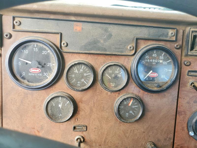 2005 Peterbilt tractor All models VIN 2NPLHZ7X55M865353 COPART salvage auction — FRONT END, CY, sold $2,600 on 2026-09-03 (photo 8)