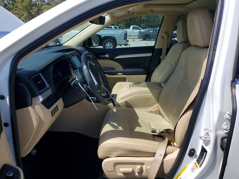 2019 Toyota Highlander VIN 5TDKZRFHXKS558065 COPART salvage auction — FRONT END, Tx - Certificate Of Title, sold $500 on 2026-07-28 (photo 7)
