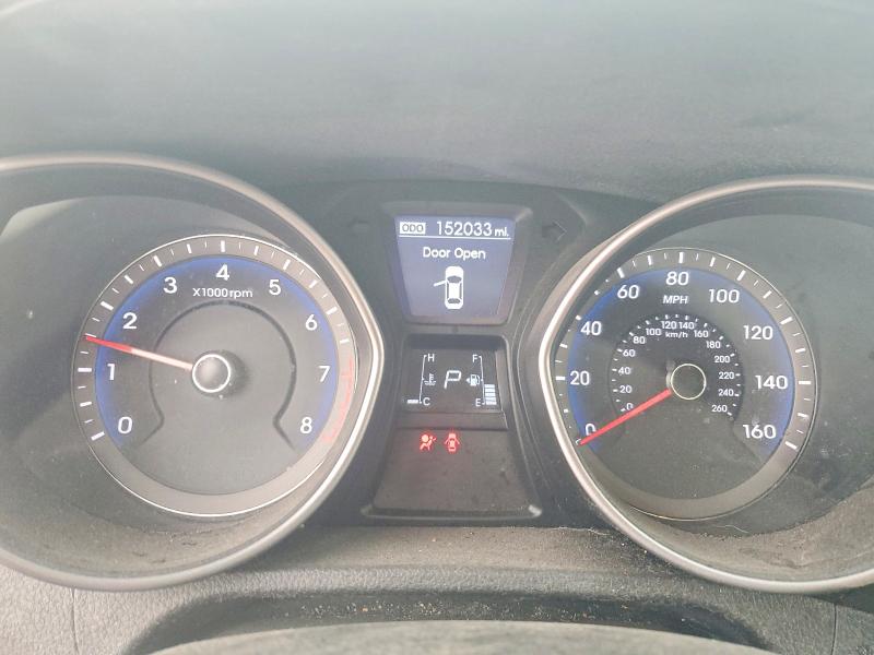 2014 Hyundai Elantra VIN KMHD35LH2EU177376 COPART salvage auction — FRONT END, IL - SALVAGE CERTIFICATE, sold $600 on 2026-07-08 (photo 9)