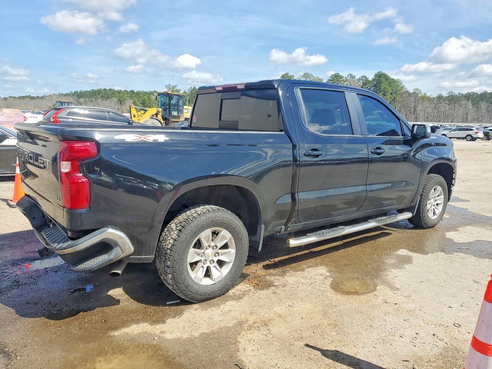 2020 Chevrolet Silverado VIN 1GCUYDEDXLZ342455 COPART salvage auction — REAR END, SC - CERT OF TITLE-SALVAGE, sold $11,600 on 2026-07-06 (photo 3)