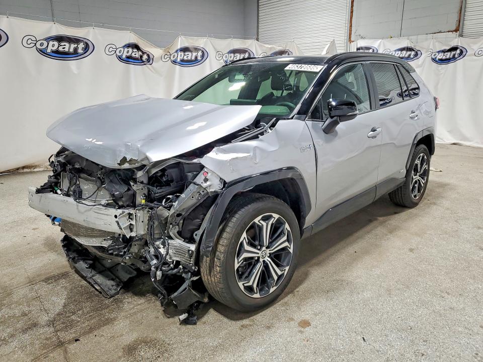 2024 Toyota Rav4 VIN JTMEB3FV4RD233499 COPART salvage auction — FRONT END, In - Certificate Of Title, sold $14,100 on 2026-07-09 (photo 1)