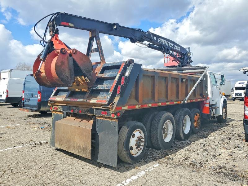 2009 Sterling truck All other VIN 2FZHCHBSX9AAK1632 COPART salvage auction — NORMAL WEAR, MI - DEALER ONLY CLEAN TITLE, sold $28,250 on 2026-07-28 (photo 4)