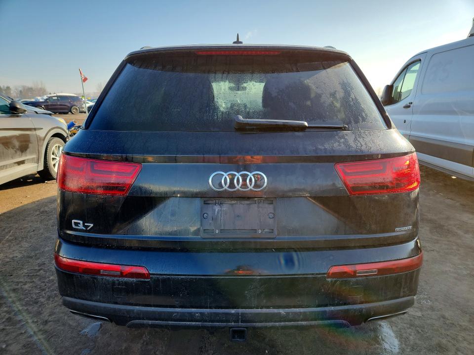 2019 Audi Q7 VIN WA1LAAF73KD035867 COPART salvage auction — SIDE, On - Permit No Brand - Unfit, sold $11,600 on 2026-08-11 (photo 6)