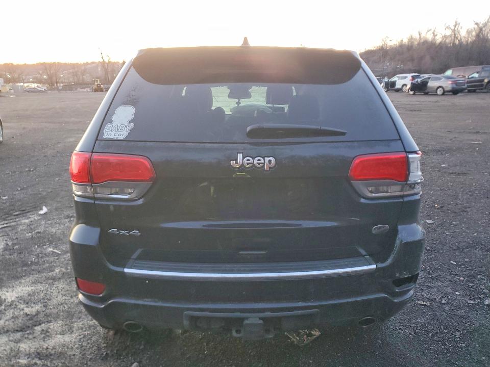 2015 Jeep Cherokee VIN 1C4RJFCG9FC871373 COPART salvage auction — ROLLOVER, NH - CERT OF TITLE-SALVAGE, sold $400 on 2026-07-02 (photo 6)
