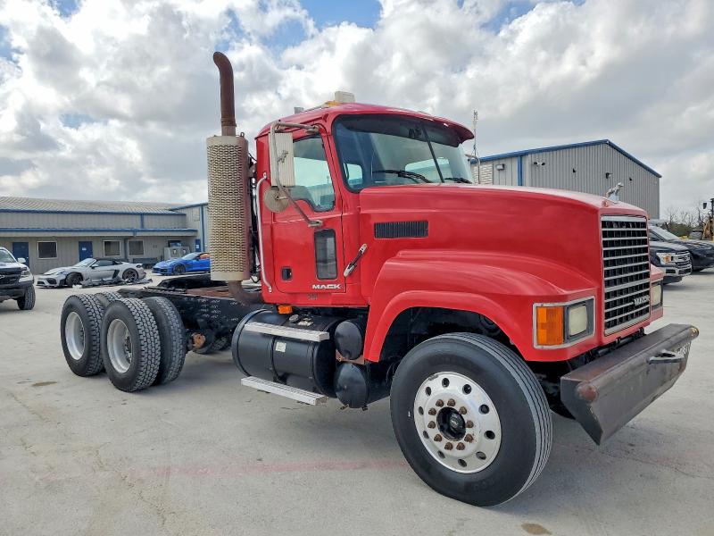 2008 Mack Unknown VIN 1M1AN09Y98N003296 COPART salvage auction — NORMAL WEAR, TX - CERTIFICATE OF TITLE, sold $6,300 on 2026-07-21 (photo 1)