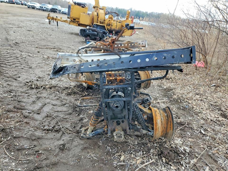 2025 Kawasaki Kvf450 VIN RGSWR32A5SB102737 COPART salvage auction — BURN, Oh - Bill Of Sale-Parts Only, sold $10 on 2026-07-30 (photo 4)
