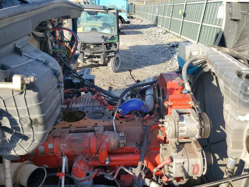 2019 Peterbilt All other VIN 1XPBA48X3KD600178 COPART salvage auction — NORMAL WEAR, IN - CERTIFICATE OF TITLE, sold $7,500 on 2026-07-28 (photo 7)