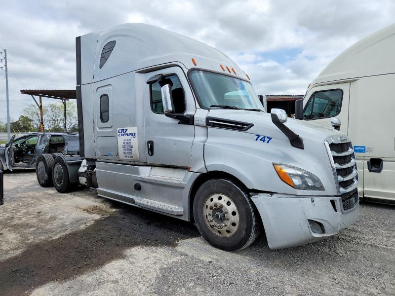 2020 Freigliner All other VIN 3AKJHHDR3LSLS7741 COPART salvage auction — MINOR DENT/SCRATCHES, CT, sold $1,250 on 2026-07-29 (photo 1)