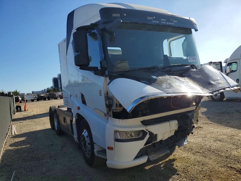 2023 Byd coach and bus llc All other VIN LPEE5DE83PD000019 COPART salvage auction — FRONT END, CA - SALVAGE CERTIFICATE, sold $8,700 on 2026-07-09 (photo 1)