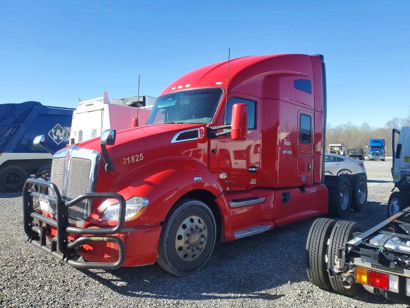 2020 Kenworth All other VIN 1XKYDP9X0LJ370254 COPART salvage auction — REAR END, CZ, sold $16,500 on 2026-07-29 (photo 2)