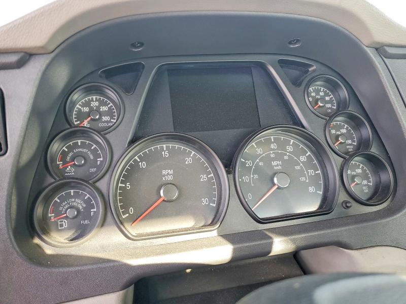 2019 Peterbilt All other VIN 1XPBA48X3KD600178 COPART salvage auction — NORMAL WEAR, IN - CERTIFICATE OF TITLE, sold $7,500 on 2026-07-09 (photo 8)