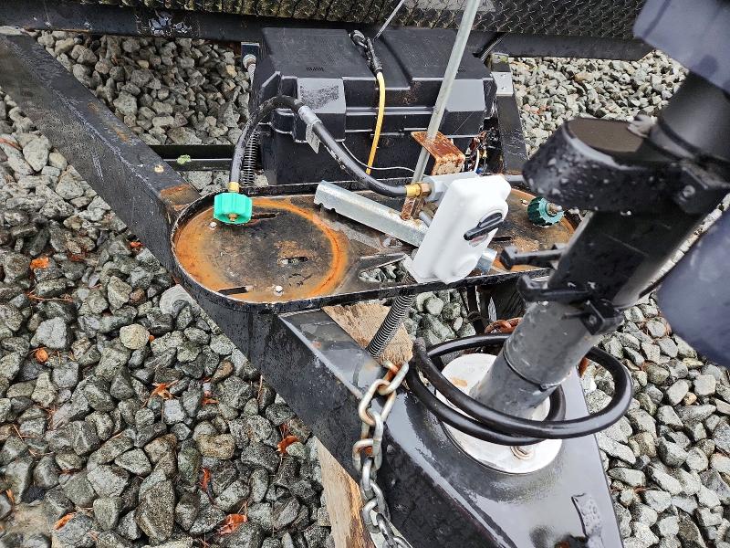 2018 Keystone Keystone VIN 4YDT28524JM931284 COPART salvage auction — ROOF, NJ - CERT OF TITLE-SALVAGE, sold $3,350 on 2026-07-08 (photo 8)