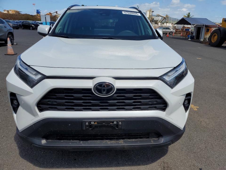 2024 Toyota Rav4 VIN JTMC1RFV2RJ028701 COPART salvage auction — WATER/FLOOD, Hi - Certificate Of Salvage, sold $9,300 on 2026-07-20 (photo 5)