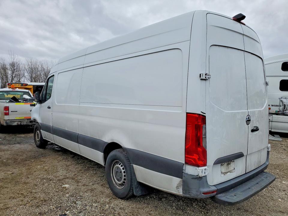 2019 Freightliner Sprinter VIN WDRPF1CD6KT007084 COPART salvage auction — FRONT END, SC, sold $3,600 on 2026-08-19 (photo 2)