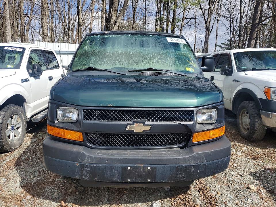 2012 Chev Express VIN 1GCWGGCA8C1200240 COPART salvage auction — INTERIOR BURN, VT - CERT OF TITLE-SALVAGE VEHICLE, sold $989 on 2026-07-20 (photo 5)