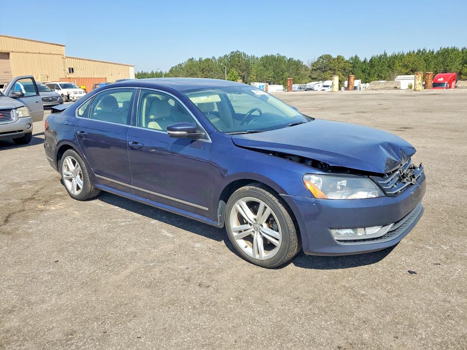 2015 Volkswagen Passat VIN 1VWCV7A31FC036882 COPART salvage auction — FRONT END, Sc - Cert Of Title-Salvage, sold $925 on 2026-07-03 (photo 4)