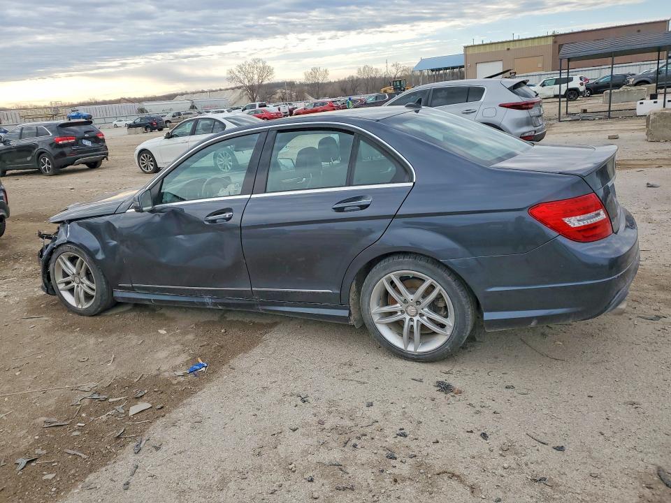 2013 Mercedes-benz C class VIN WDDGF8AB1DR268218 COPART salvage auction — FRONT END, Ia - Cert Of Title-Salvage Title, sold $100 on 2026-07-28 (photo 2)