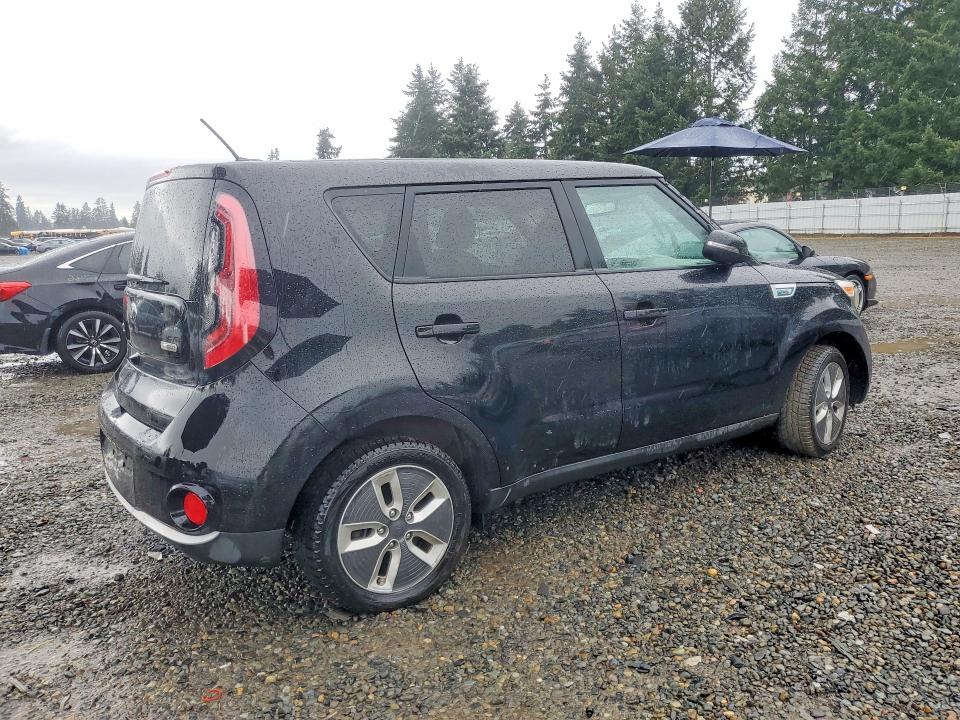 2017 Kia Soul VIN KNDJP3AE7H7018610 COPART salvage auction — FRONT END, Wa - Vehicle Cert Of Ownership-Titl, sold $1,975 on 2026-07-25 (photo 3)