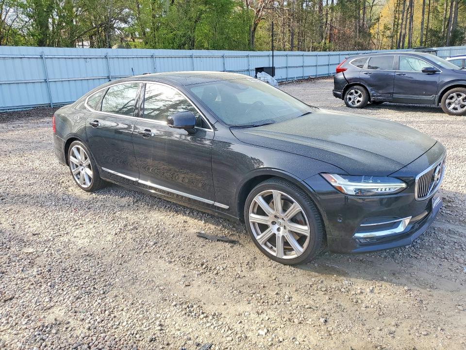 2017 Volvo S90 VIN YV1A22ML5H1004883 COPART salvage auction — REAR END, Nc - Salvage Certificate Of Title, sold $7,100 on 2026-07-24 (photo 4)
