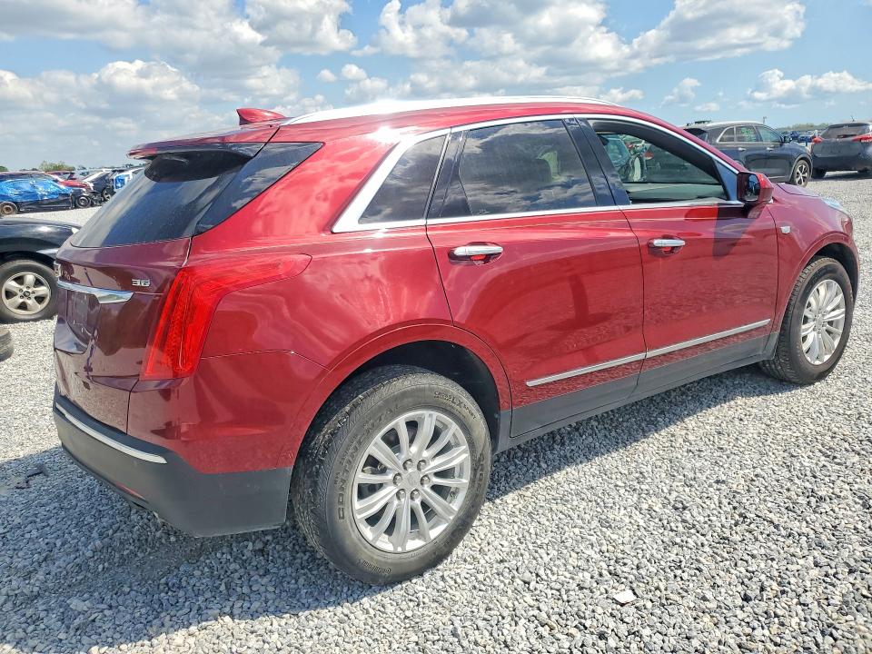 2018 Cadillac Xt5 VIN 1GYKNARS2JZ159422 COPART salvage auction — SIDE, Tx - Salvage Vehicle Title, sold $3,350 on 2026-07-20 (photo 3)