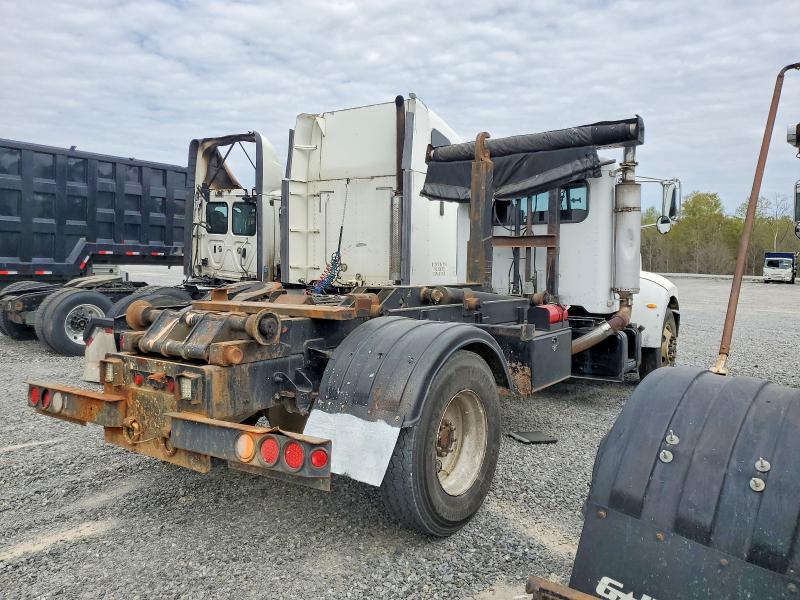 2008 Peterbilt tractor All models VIN 2NPLHN7X68M756459 COPART salvage auction — MINOR DENT/SCRATCHES, CY, sold $3,850 on 2026-09-03 (photo 4)