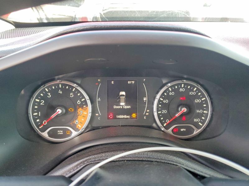 2015 Jeep Renegade VIN ZACCJAAHXFPC08233 COPART salvage auction — MECHANICAL, Oh - Certificate Of Title, sold $1,400 on 2026-07-07 (photo 9)