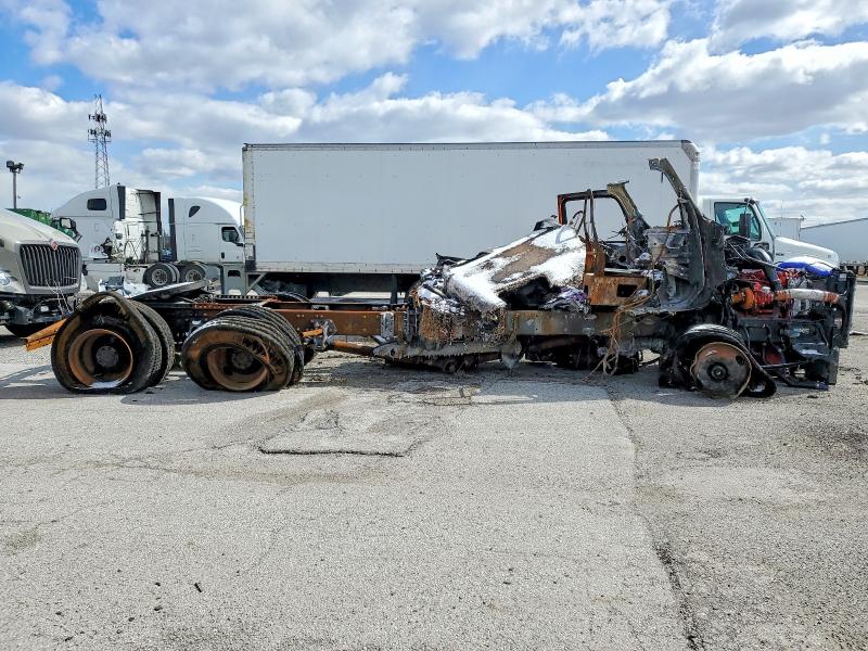 2026 Ptrb Heavy duty VIN 1XPBD49X5TD814371 COPART salvage auction — BURN, IN - BILL OF SALE - PARTS ONLY, sold $2,650 on 2026-07-06 (photo 9)