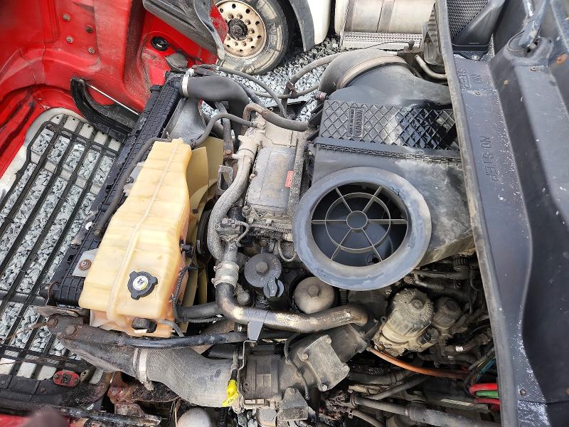 2011 Freigliner All other VIN 1FUJGEDV7BSBB1520 COPART salvage auction — SIDE, MI - DEALER ONLY CLEAN TITLE (P), sold $2,000 on 2026-07-31 (photo 7)