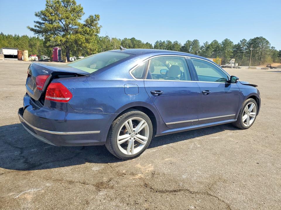 2015 Volkswagen Passat VIN 1VWCV7A31FC036882 COPART salvage auction — FRONT END, Sc - Cert Of Title-Salvage, sold $925 on 2026-07-03 (photo 3)