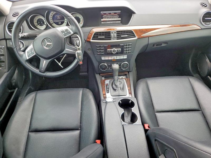 2013 Mercedes-benz C class VIN WDDGF4HB8DR301259 COPART salvage auction — FRONT END, Tx - Salvage Vehicle Title, sold $950 on 2026-07-17 (photo 8)