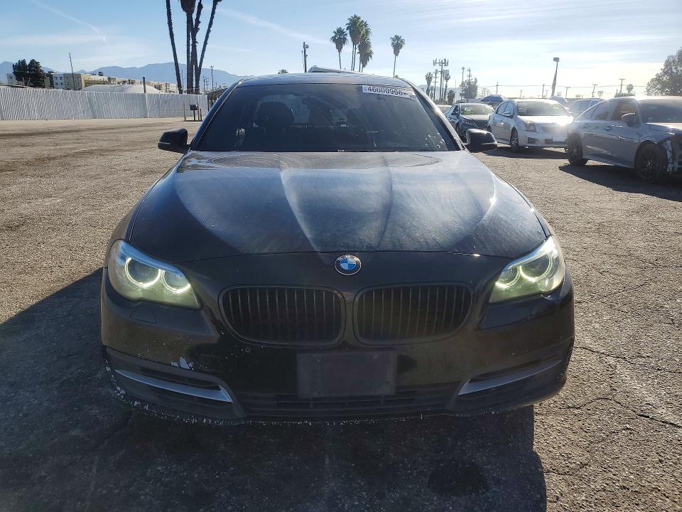2014 BMW 5 series VIN WBAXA5C54ED689389 COPART salvage auction — MINOR DENT/SCRATCHES, Ca - Dis/Dlr/Exp Only Clean Title (P), sold $5,600 on 2026-07-08 (photo 5)