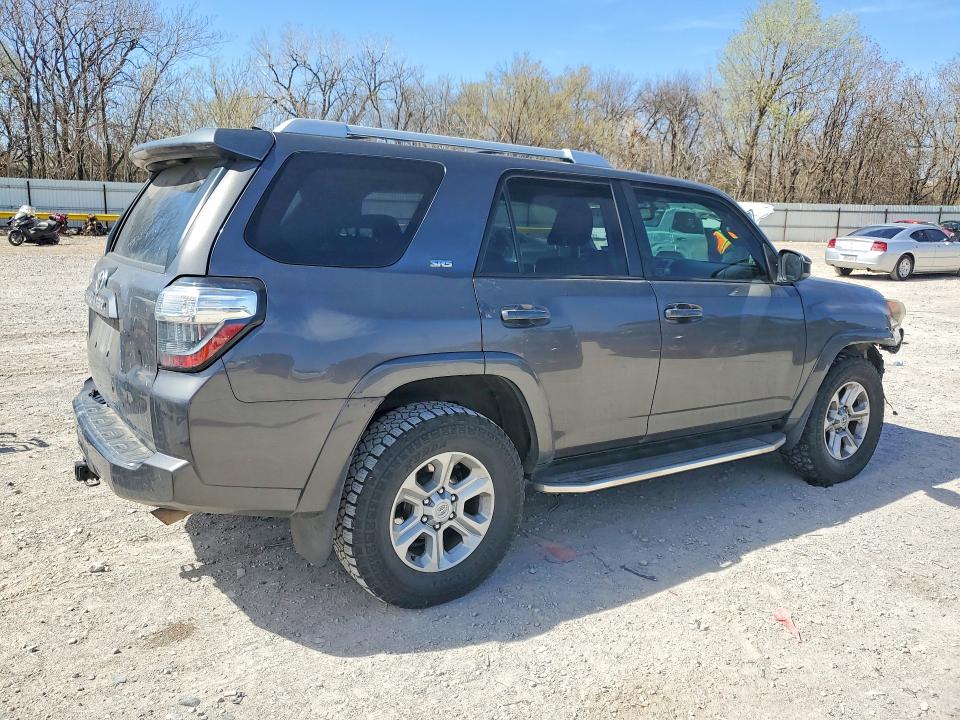 2015 Toyota 4runner VIN JTEZU5JR6F5084340 COPART salvage auction — FRONT END, Tx - Certificate Of Title, sold $2,100 on 2026-07-02 (photo 3)