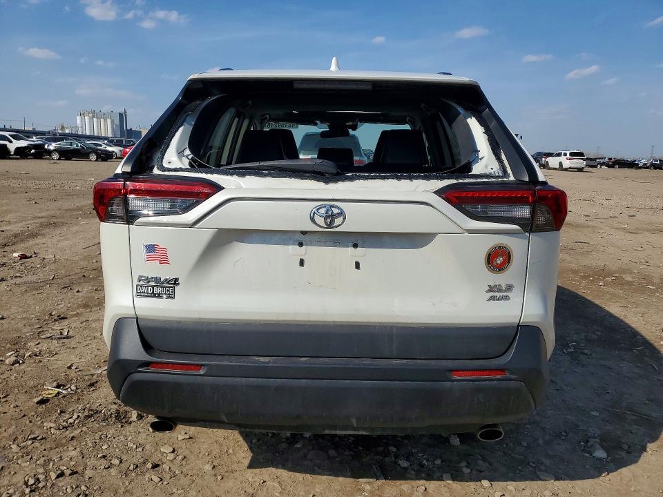 2021 Toyota Rav4 VIN 2T3A1RFV3MW209128 COPART salvage auction — HAIL, Il - Certificate Of Title, sold $17,200 on 2026-07-10 (photo 6)