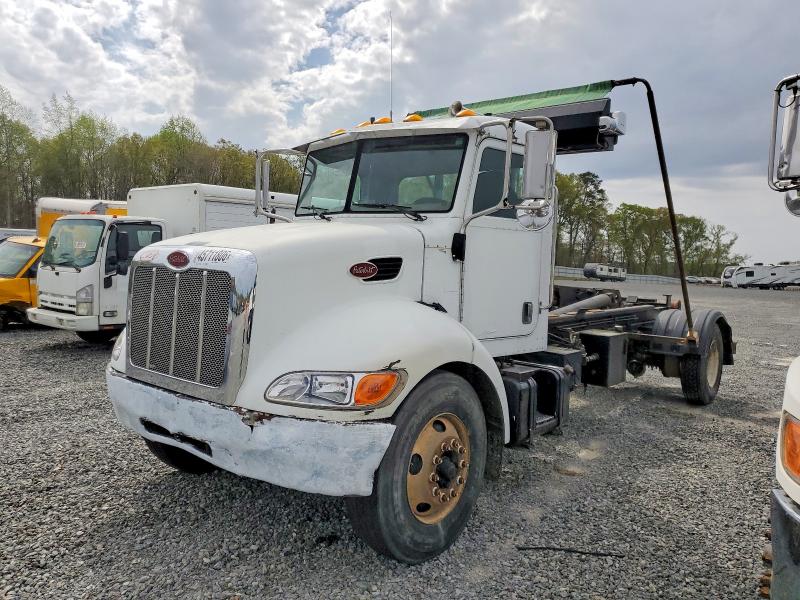 2005 Peterbilt tractor All models VIN 2NPLHZ7X55M865353 COPART salvage auction — FRONT END, CY, sold $2,600 on 2026-09-03 (photo 2)