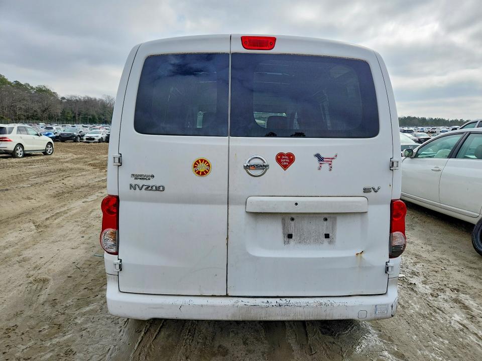2015 Nissan Nv200 2.5 VIN 3N6CM0KN5FK698579 COPART salvage auction — FRONT END, Md - Cert Of Salvage > 75% Damage, sold $2,350 on 2026-07-07 (photo 6)