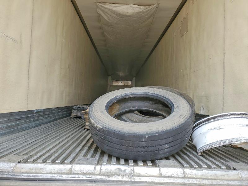 2010 Utility trailer Trailer VIN 1UYVS2531AU926420 COPART salvage auction — SIDE, TX - SALVAGE VEHICLE TITLE, sold $80 on 2026-07-09 (photo 7)