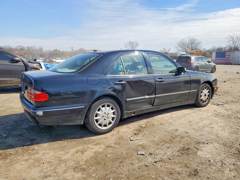 2001 Mercedes-benz E-class VIN WDBJF65J91B322566 COPART salvage auction — SIDE, MD - CERTIFICATE OF TITLE, sold $125 on 2026-07-23 (photo 3)
