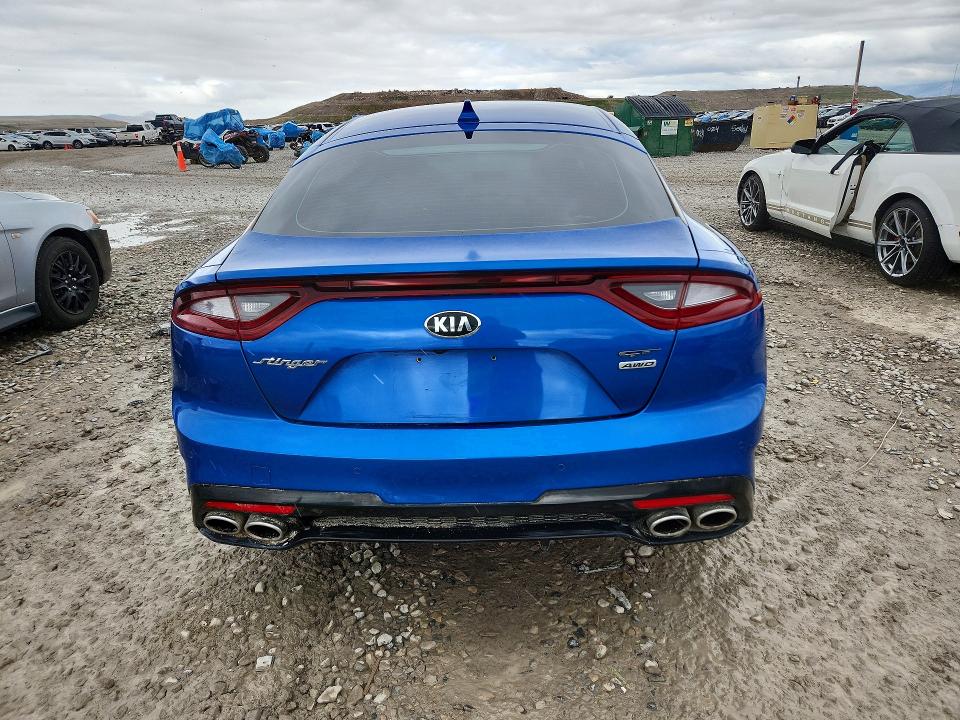 2019 Kia Stinger VIN KNAE35LC6K6045490 COPART salvage auction — SIDE, Wy - Cert Of Title-Salvage, sold $7,700 on 2026-08-07 (photo 6)