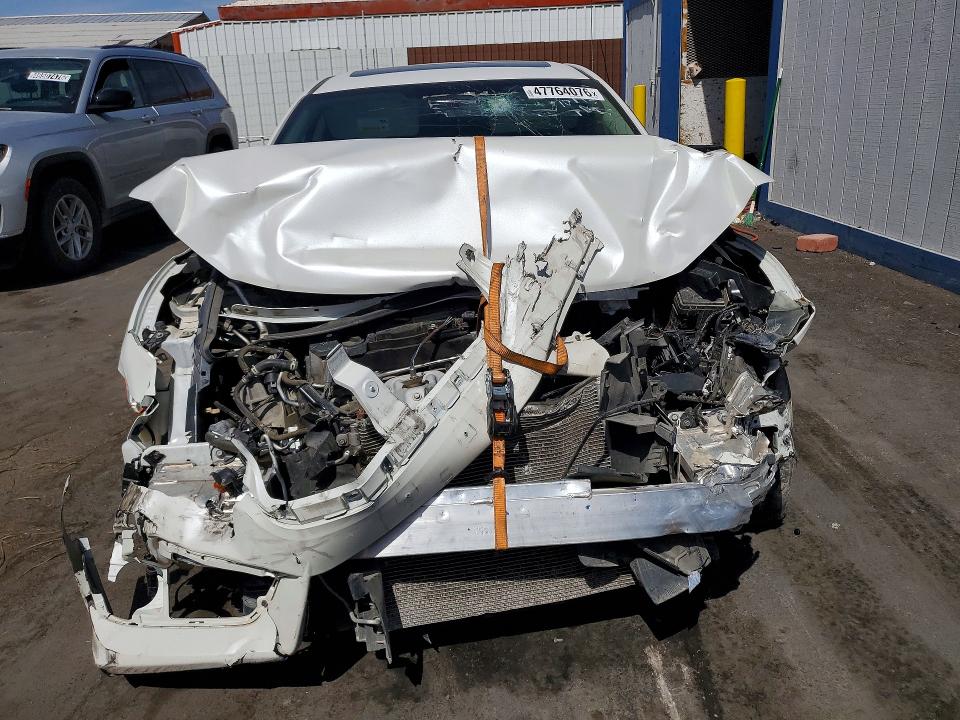 2018 Honda Civic VIN 19XFC2F74JE208120 COPART salvage auction — FRONT END, Nv - Salvage Title, sold $475 on 2026-07-02 (photo 5)