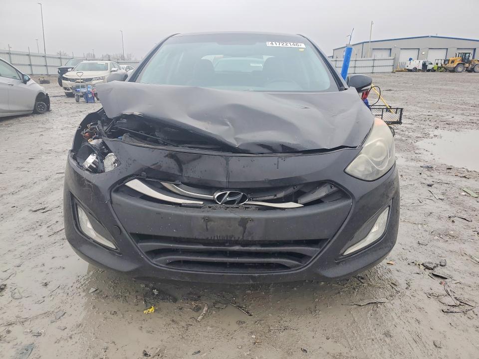 2014 Hyundai Elantra VIN KMHD35LH2EU177376 COPART salvage auction — FRONT END, IL - SALVAGE CERTIFICATE, sold $600 on 2026-07-08 (photo 5)