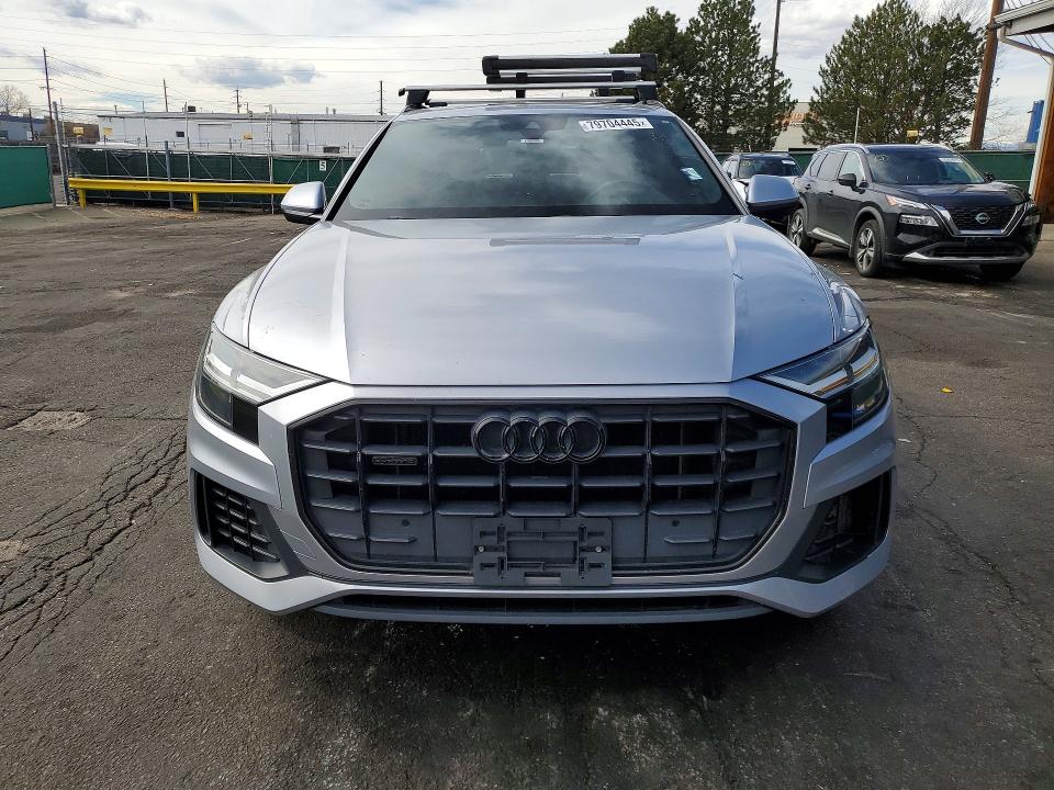 2019 Audi Q8 VIN WA1AVAF11KD017312 COPART salvage auction — MINOR DENT/SCRATCHES, Co - Dis/Dlr/Exp Only Clean Title, sold $12,500 on 2026-07-21 (photo 5)