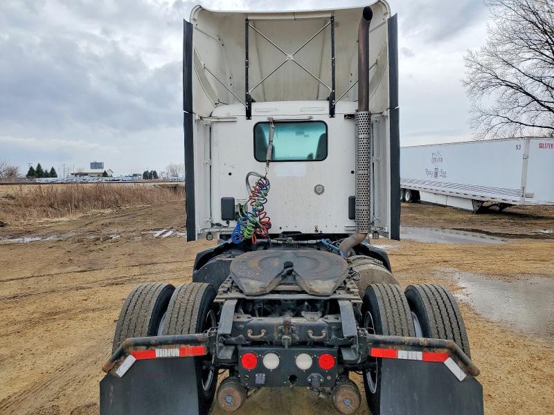2016 Kenworth All models VIN 1XKYA48X7GJ496335 COPART salvage auction — MINOR DENT/SCRATCHES, CT, sold $6,100 on 2026-07-08 (photo 6)