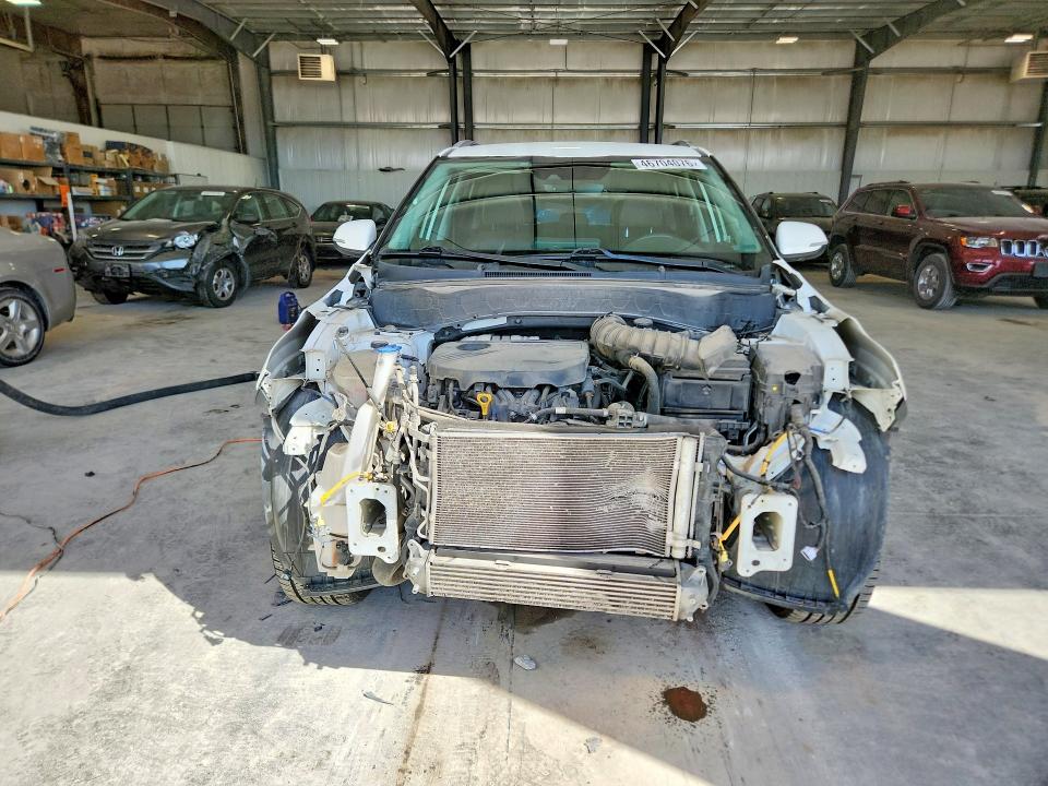 2023 Kia Seltos VIN KNDETCA26P7358123 COPART salvage auction — FRONT END, Id - Salvage Certificate Of Title, sold $225 on 2026-07-07 (photo 5)
