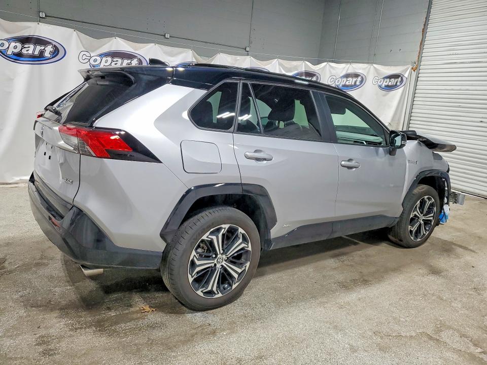 2024 Toyota Rav4 VIN JTMEB3FV4RD233499 COPART salvage auction — FRONT END, In - Certificate Of Title, sold $14,100 on 2026-07-09 (photo 3)