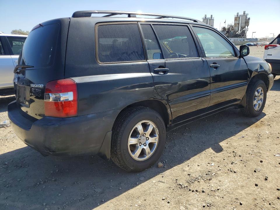 2005 Toyt Highlander VIN JTEDP21A950055064 COPART salvage auction — FRONT END, DQ, sold $575 on 2026-07-31 (photo 3)