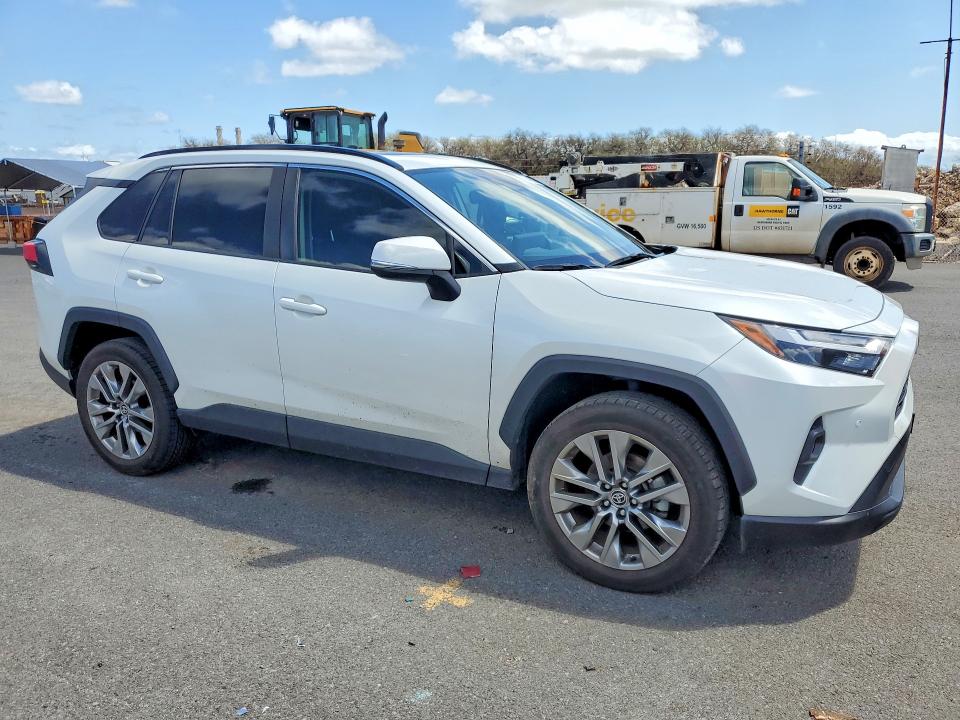 2024 Toyota Rav4 VIN JTMC1RFV2RJ028701 COPART salvage auction — WATER/FLOOD, Hi - Certificate Of Salvage, sold $9,300 on 2026-07-20 (photo 4)